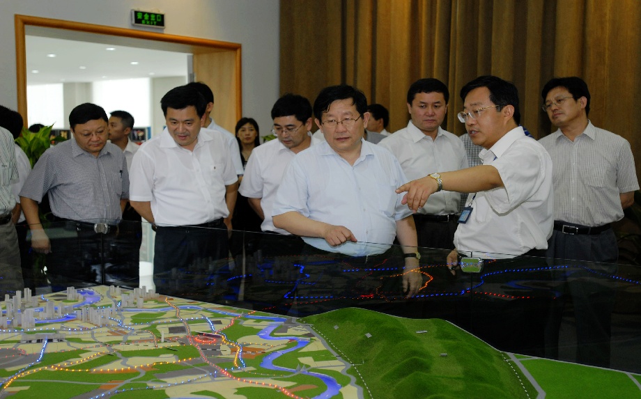 5國家科技部原部長萬鋼調(diào)研四聯(lián)技術研發(fā).jpg